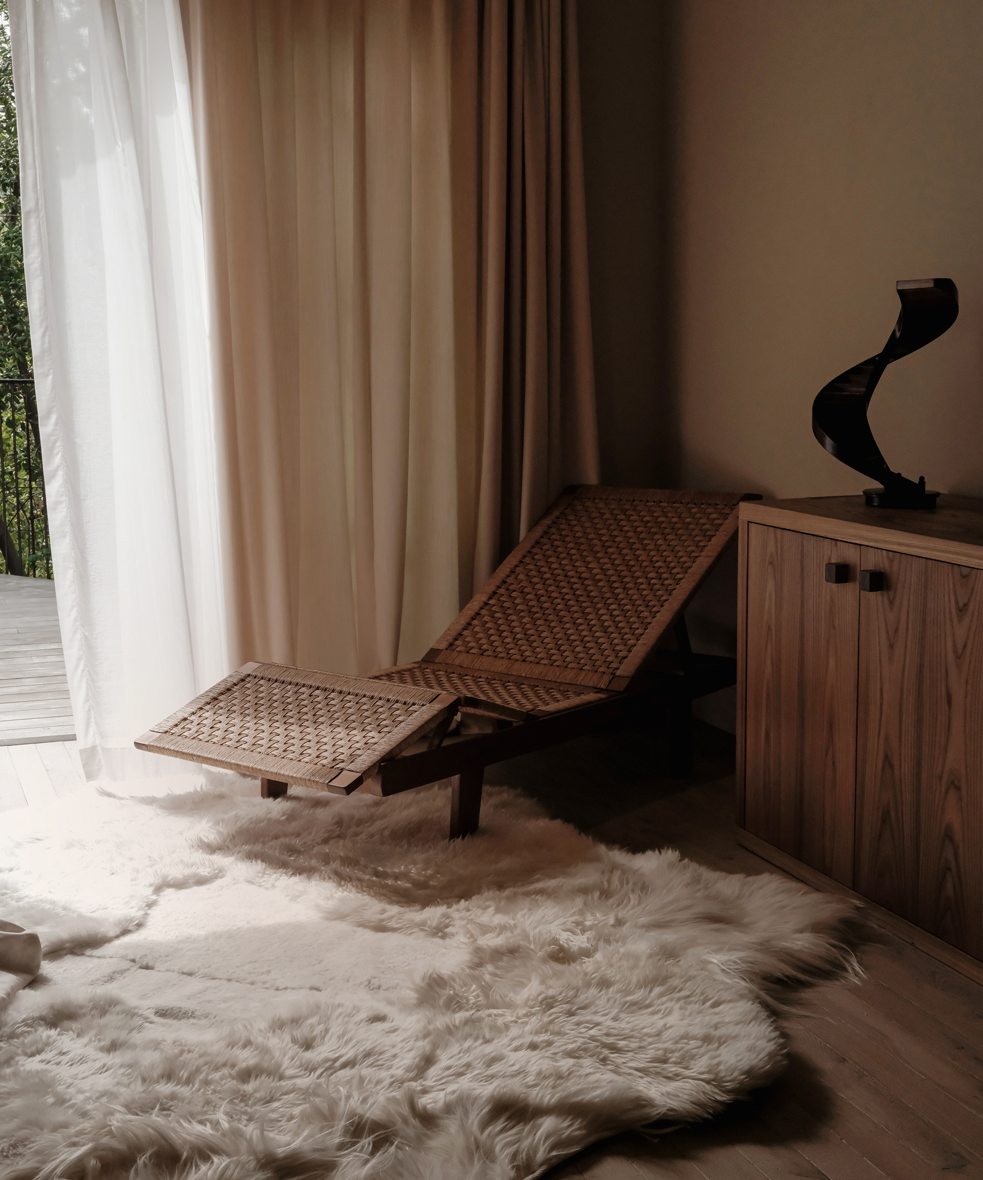broad-project-home-tour-rattan-accent-chair