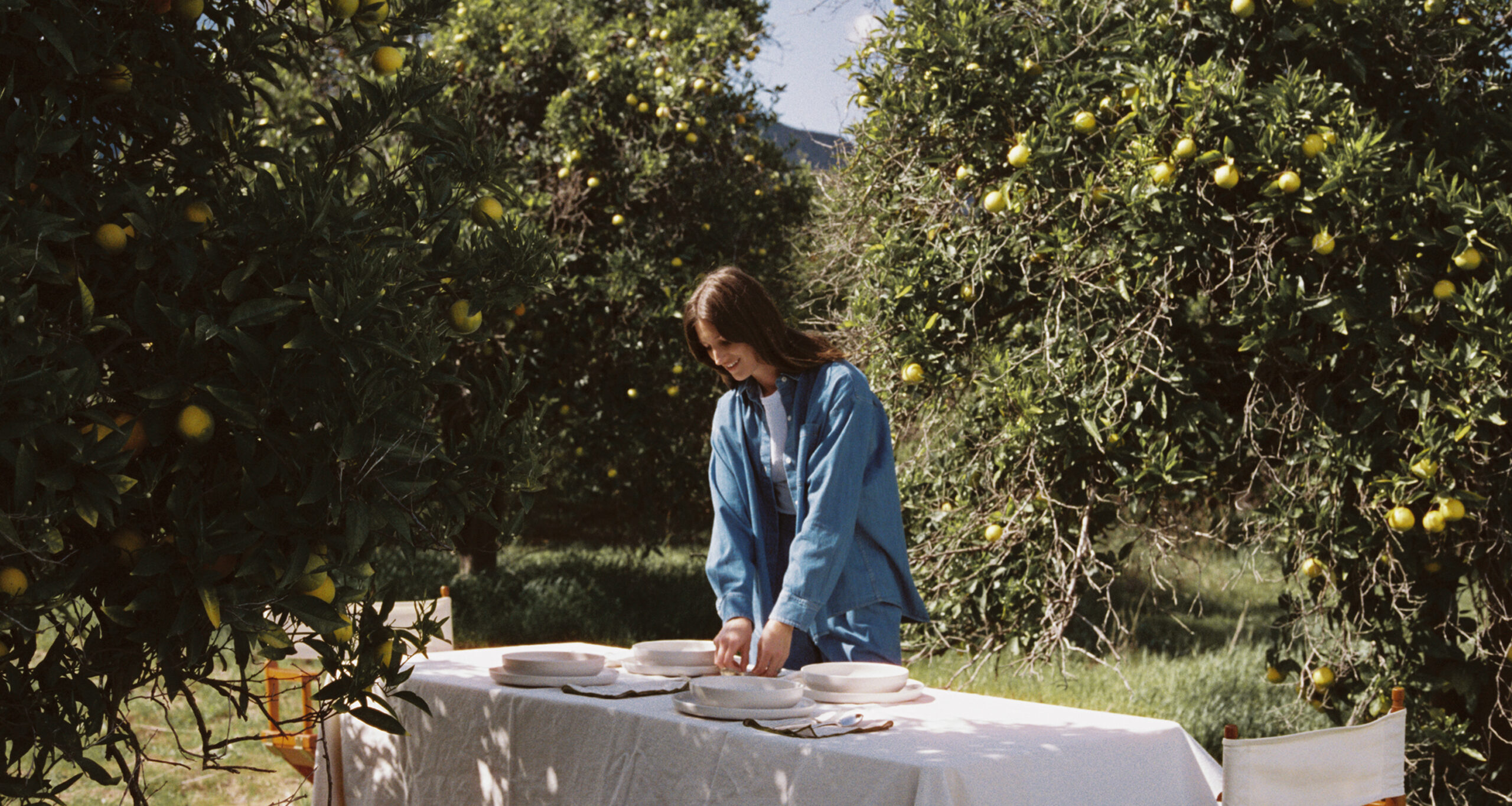 michele-ouelet-benson-placing-tabletop