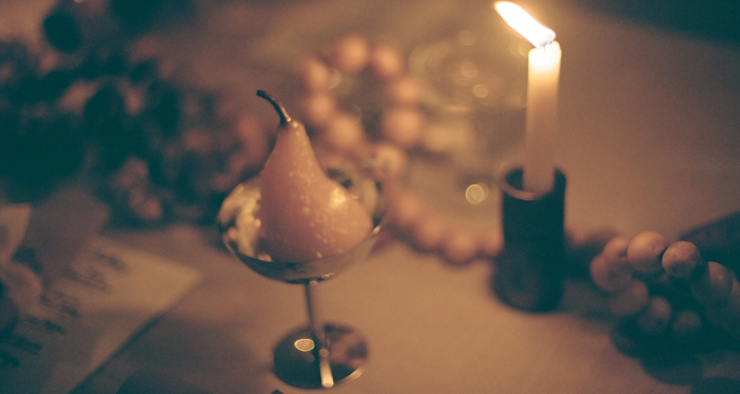 augusta-hoffman-friendsgiving-poached=pears