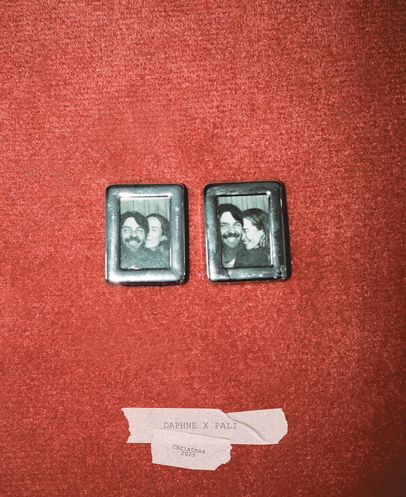 daphne-pali-vday-framed-photos-carpet