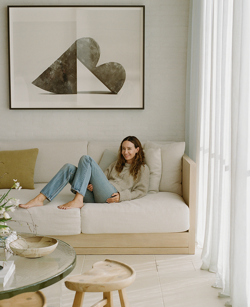 jenni-california-winter-tove-sweater-living-room