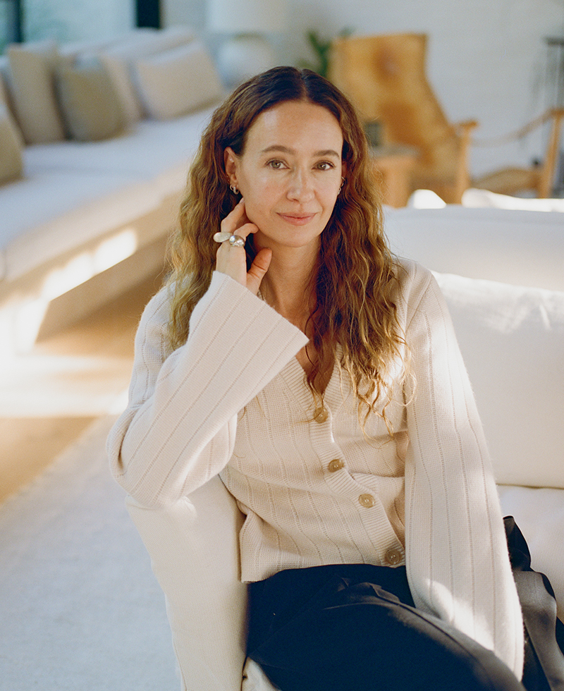 jenni-rory-cardigan-portrait