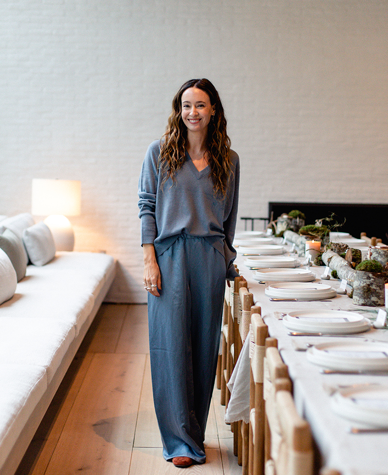 pne-event-recap-jenni-portrait-dining-room-summer-demi-pant